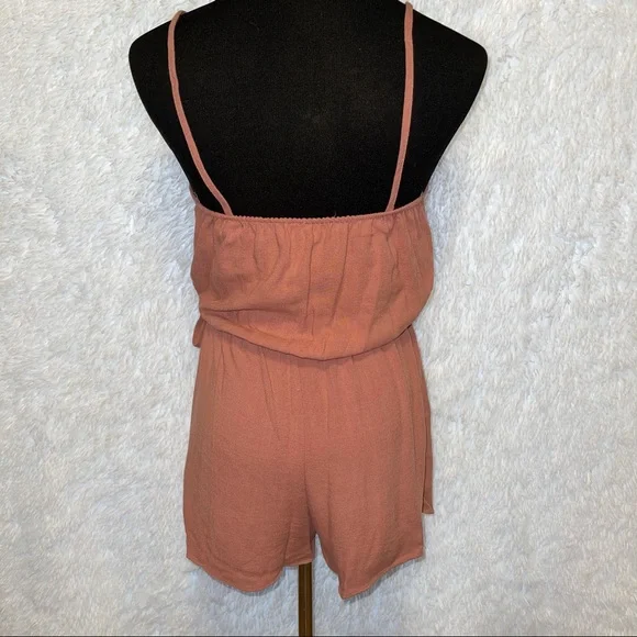 SOLD See You Monday Women’s Wrap Spaghetti Strap Romper - Picture 7 of 9
